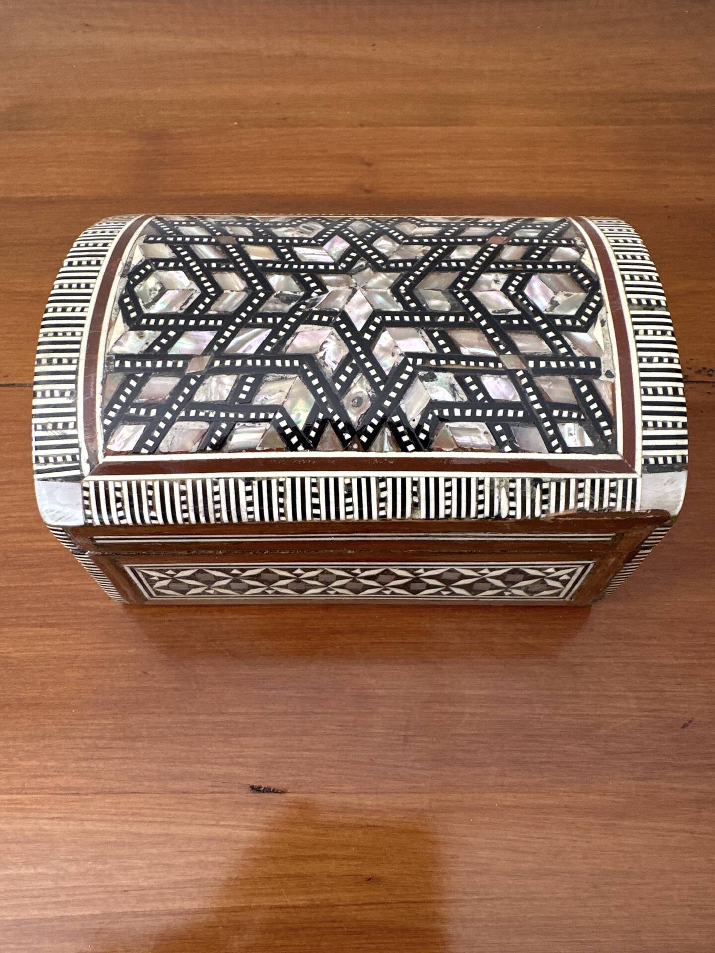 Mother-of-pearl jewelry box with velvet interior
