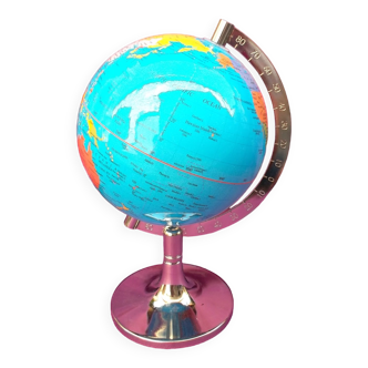 Petit globe terrestre