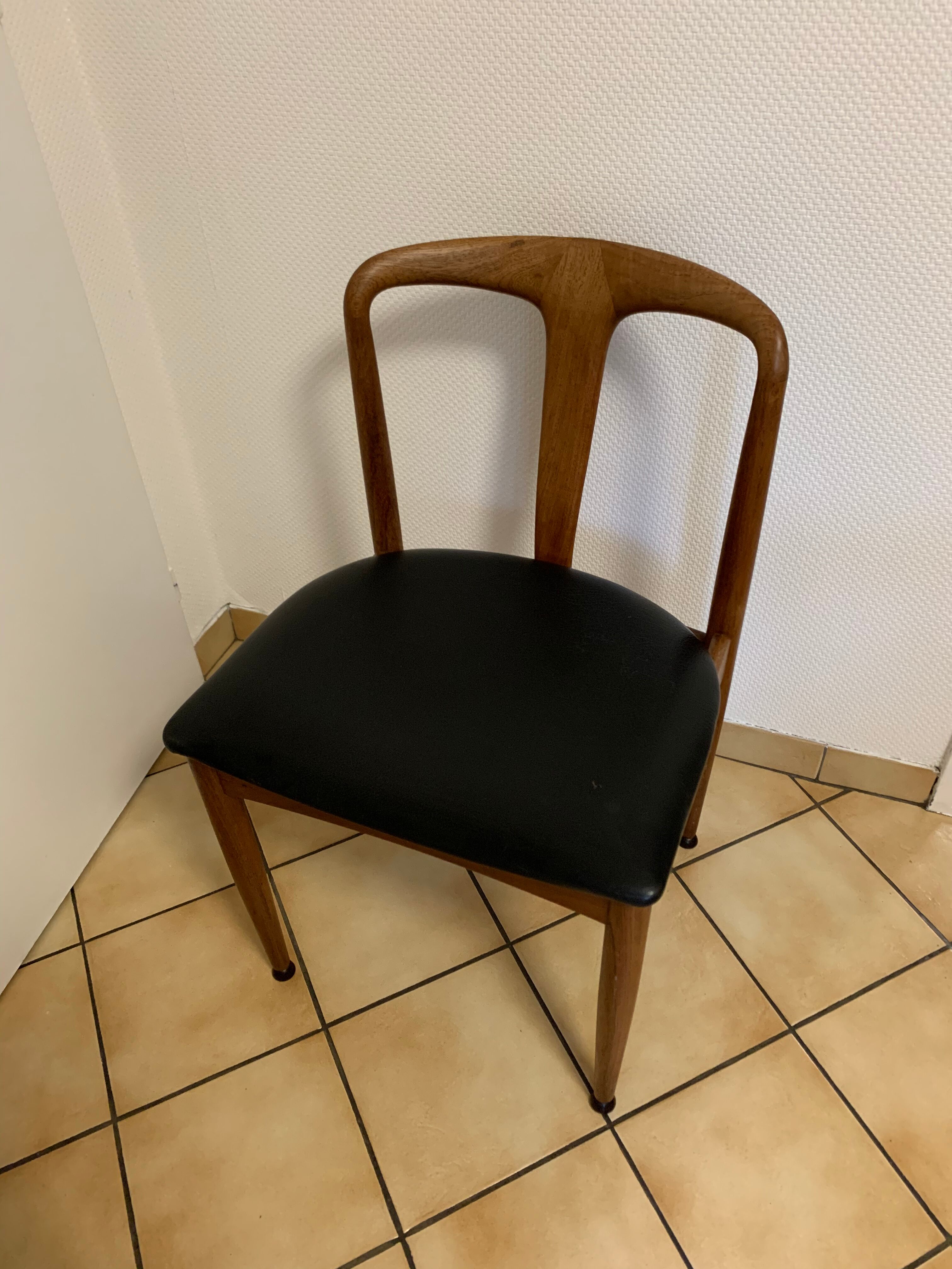 Juliane scandinavian chair by Johannes Andersen edit by Udulm