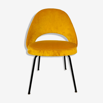 Chaises "Conférence" par Eero Saarinen pour Knoll International, USA 1960's.