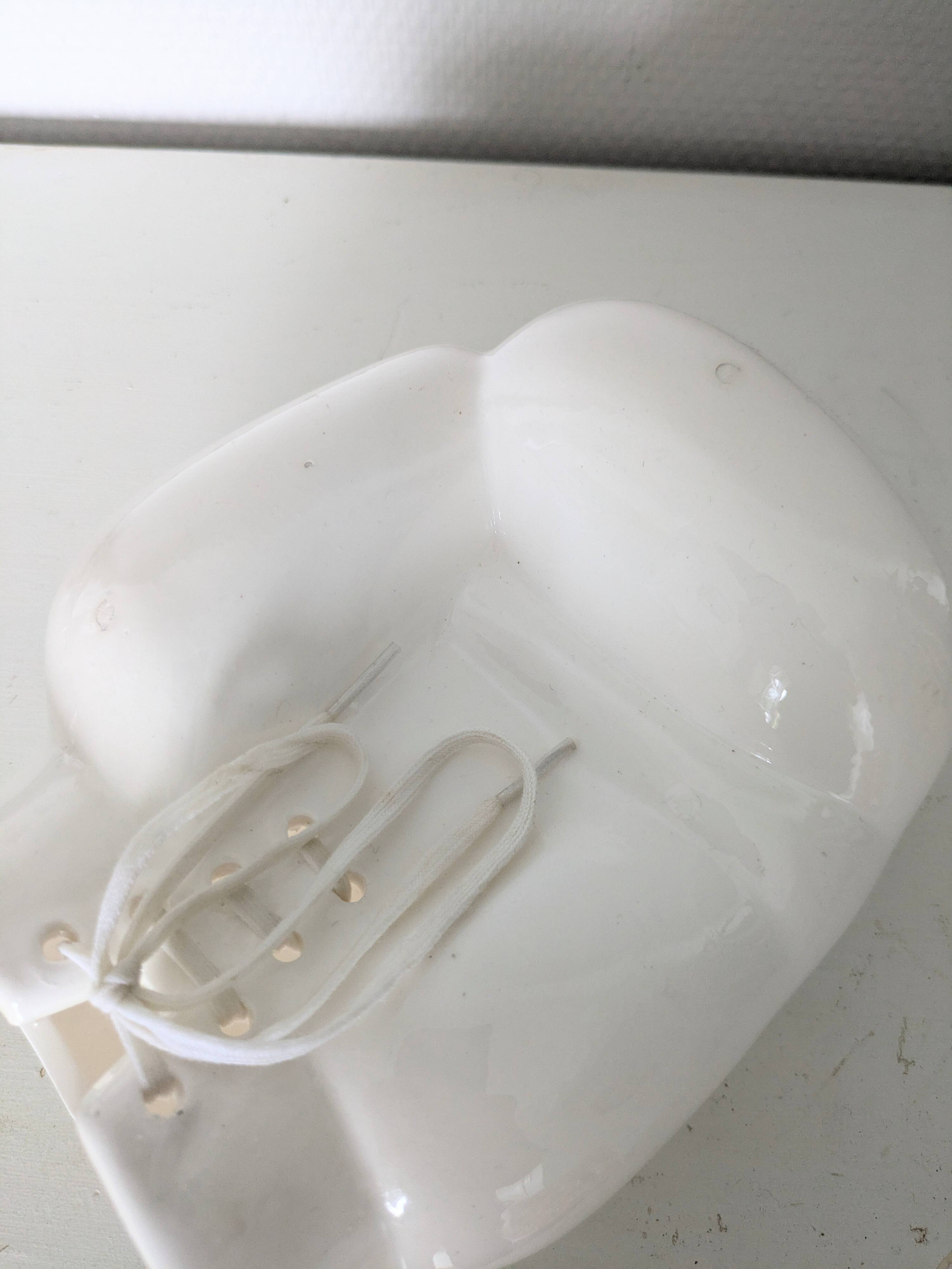 70s ceramic boxing glove empty pocket