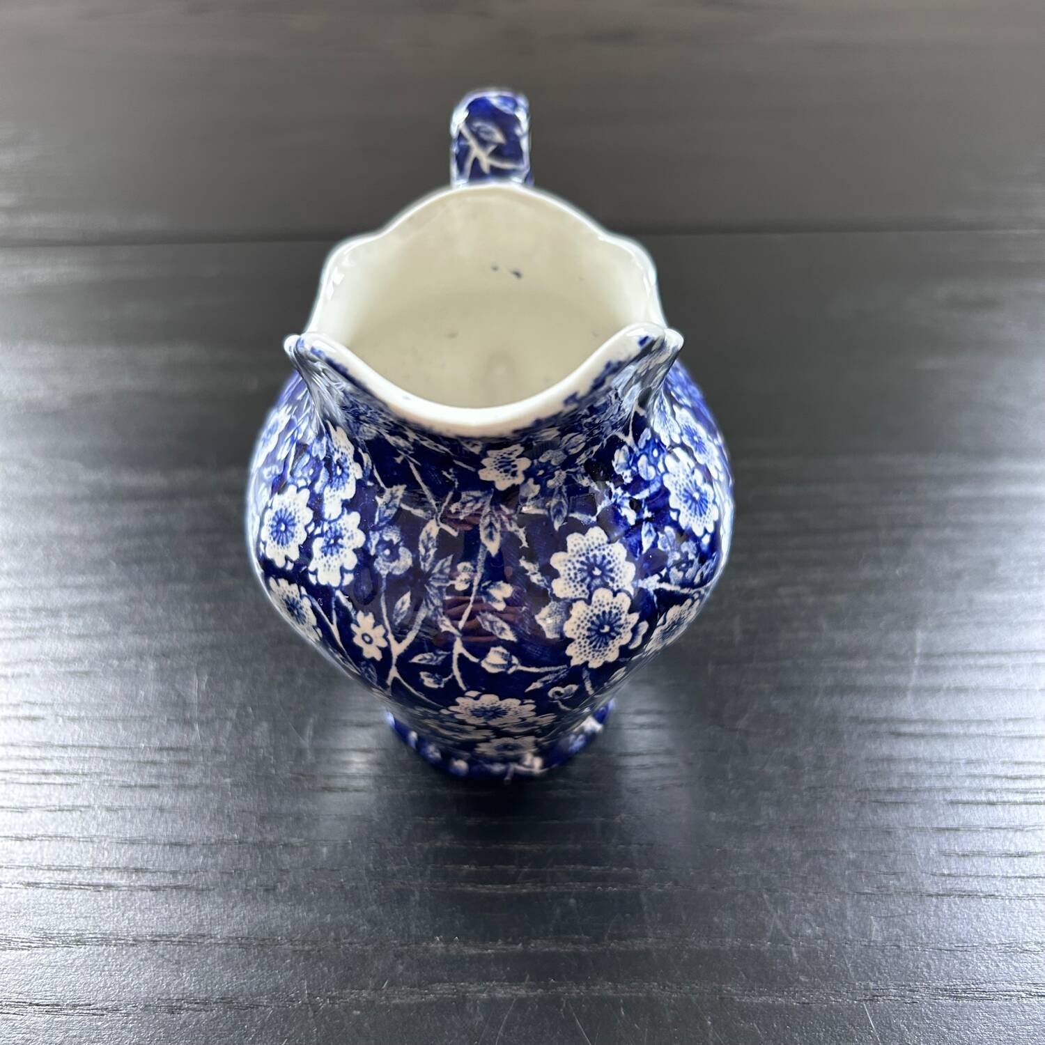 English porcelain creamer