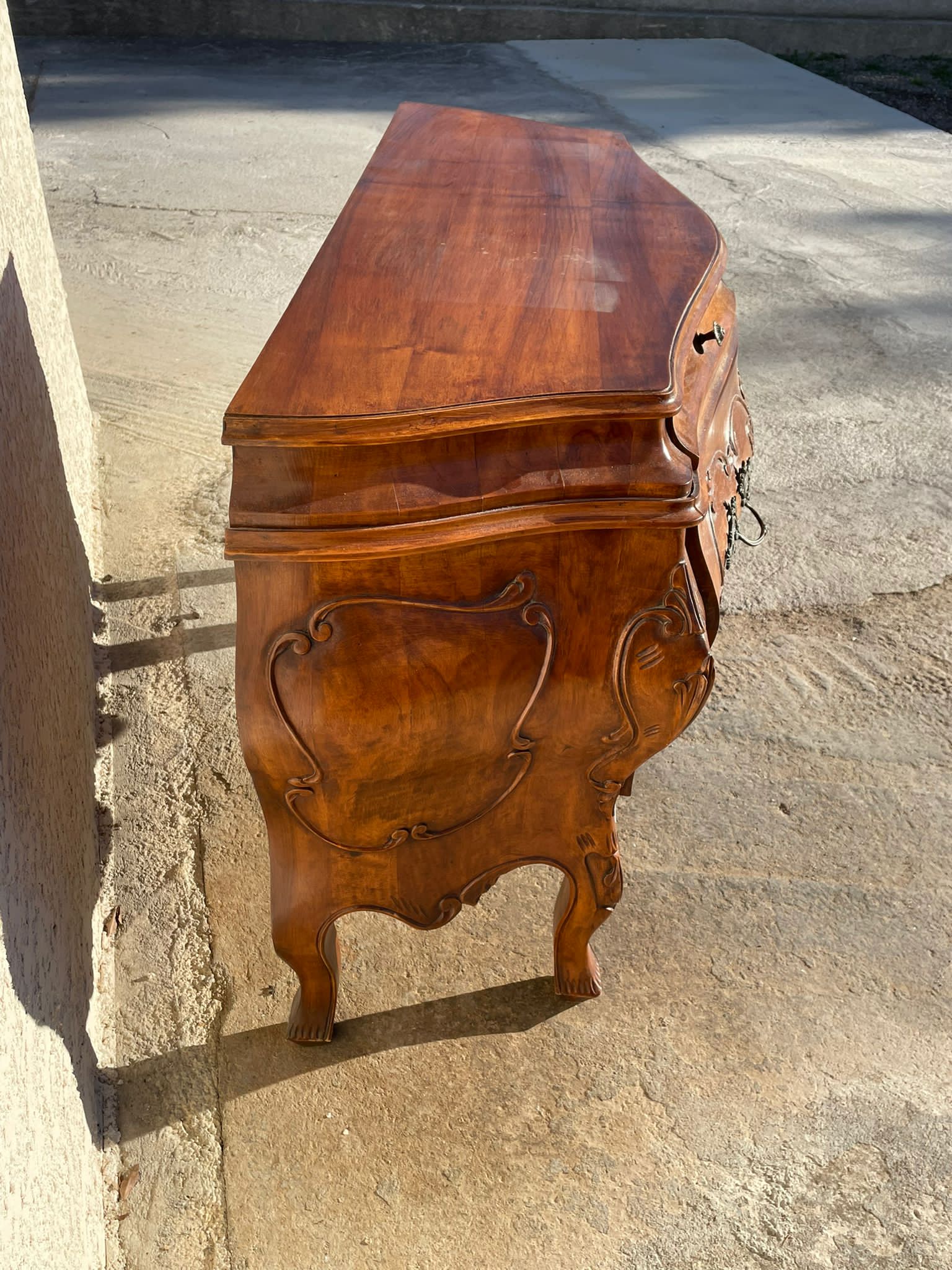 Domed chest of drawers 4 drawers