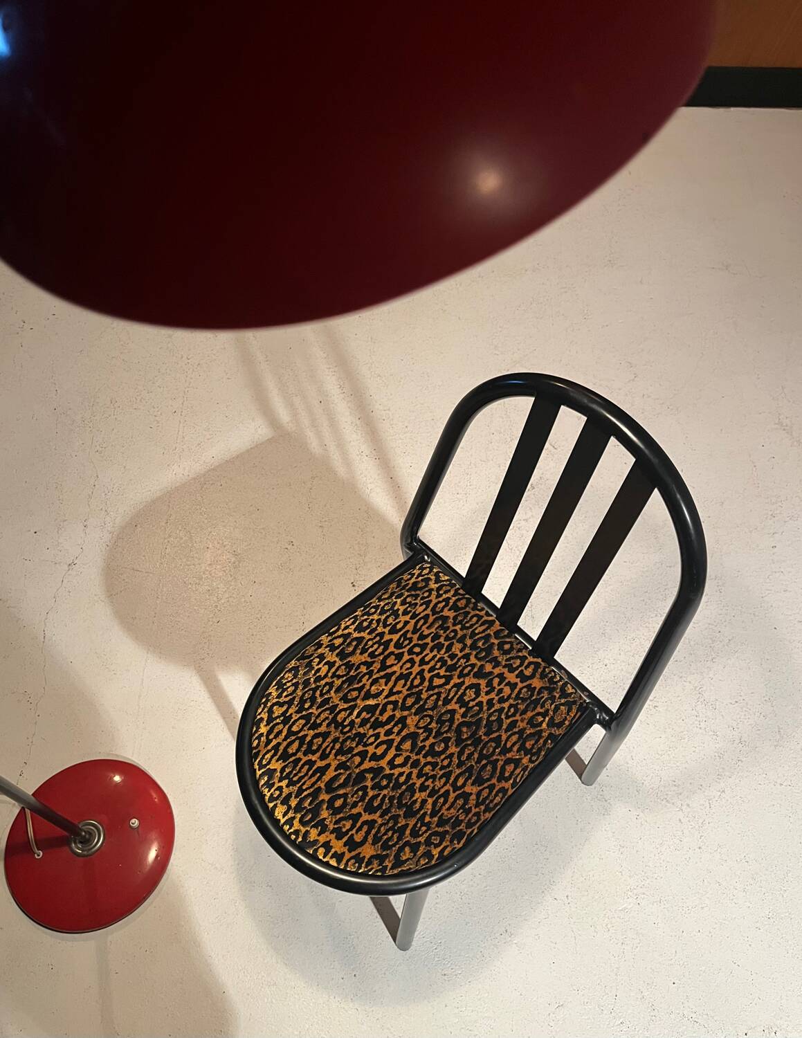 Chaise vintage, design Robert Mallet Stevens