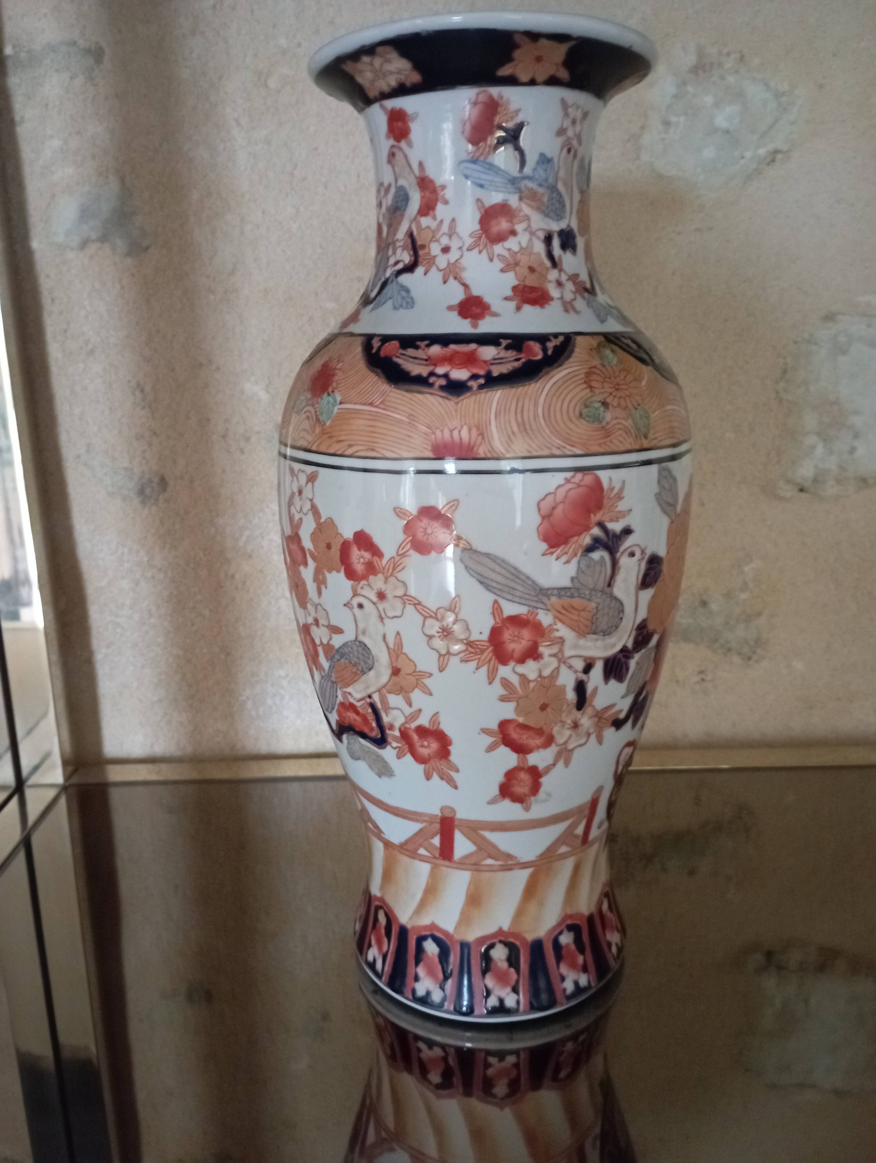 Chinese porcelain vase