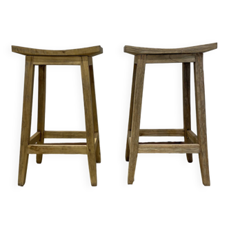 Teak bar stool with curved seat