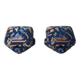 Pair of poufs