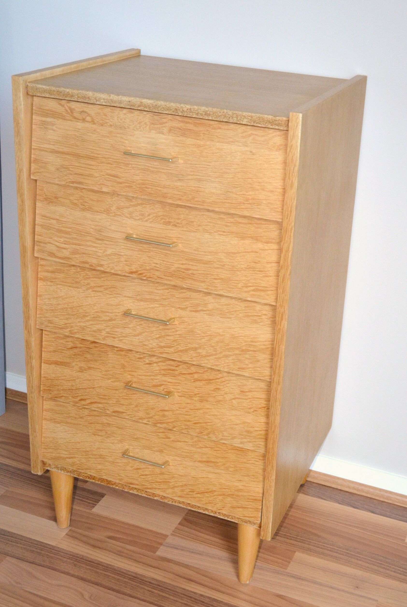 Commode chiffonnier style scandinave en bois