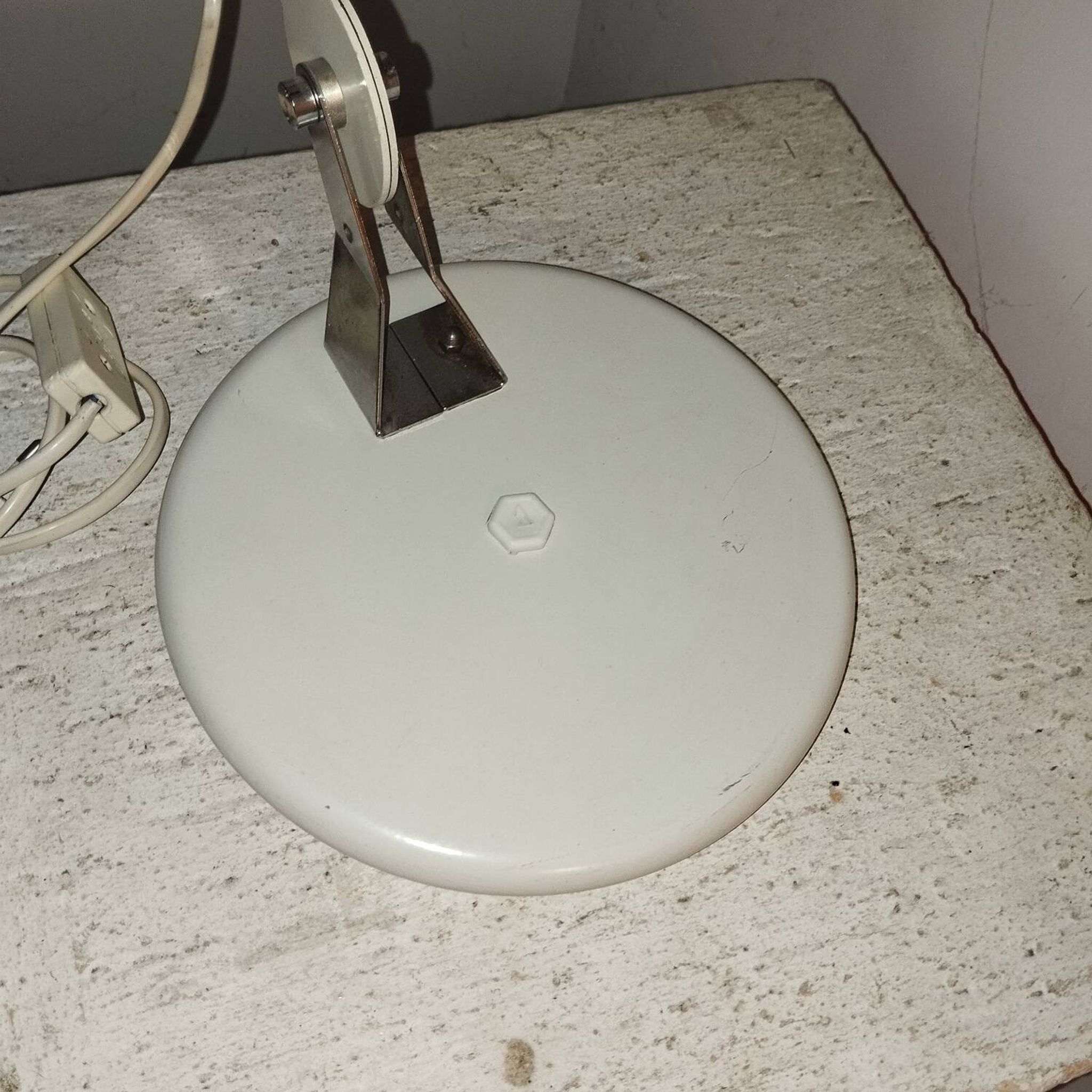 70s design articulated desk lamp