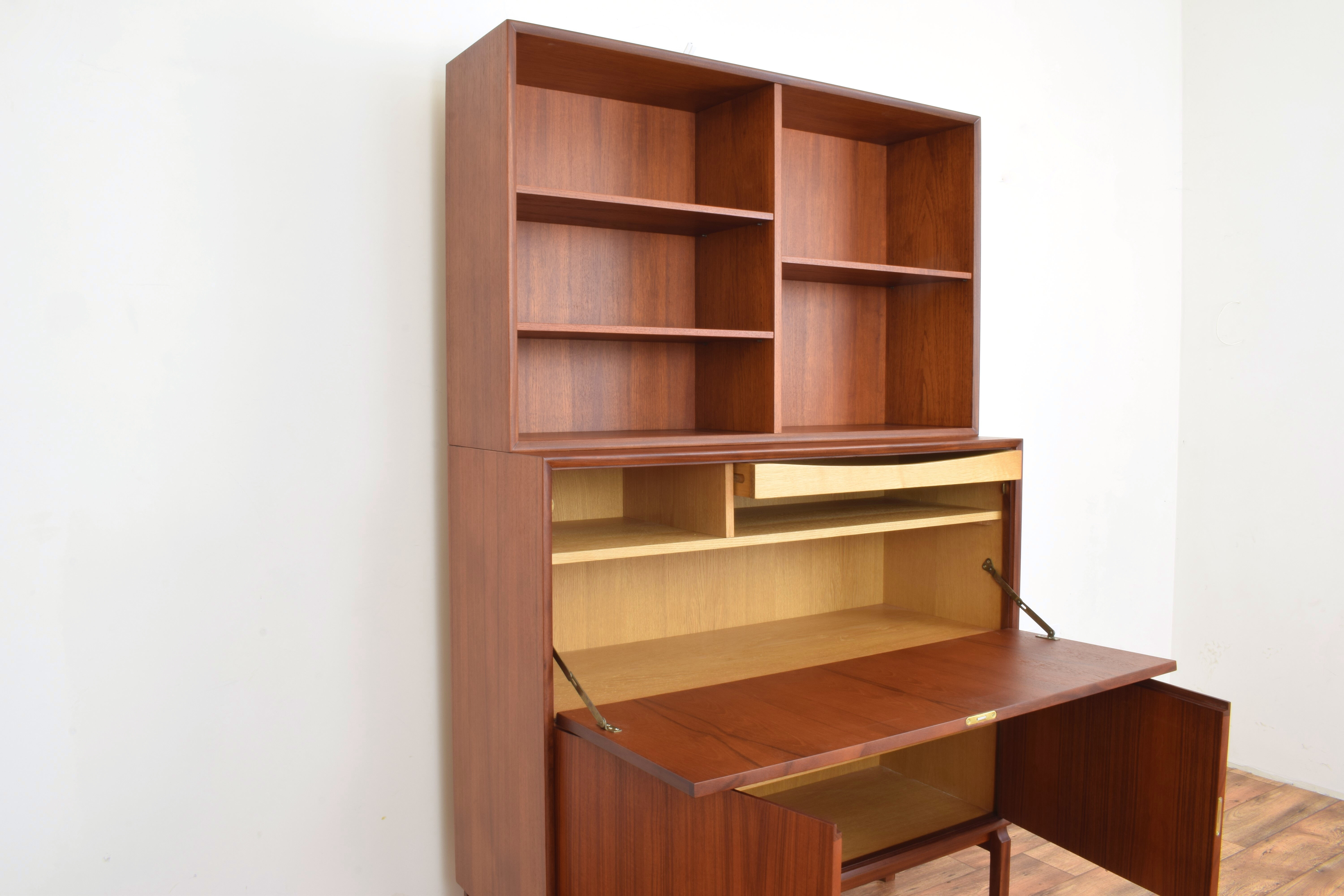 MTP Wall Unit by M. Grabiński