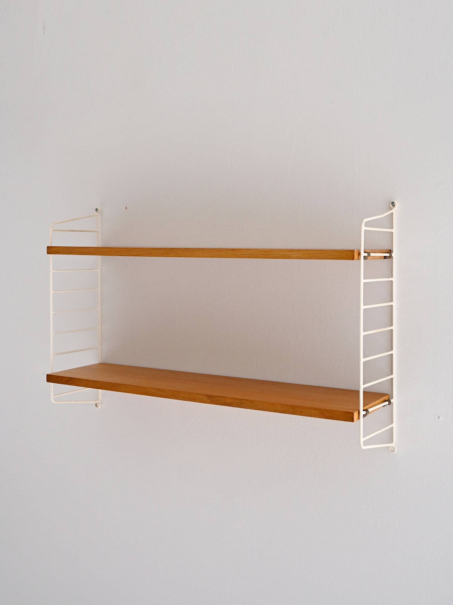 Étagère vintage en chêne