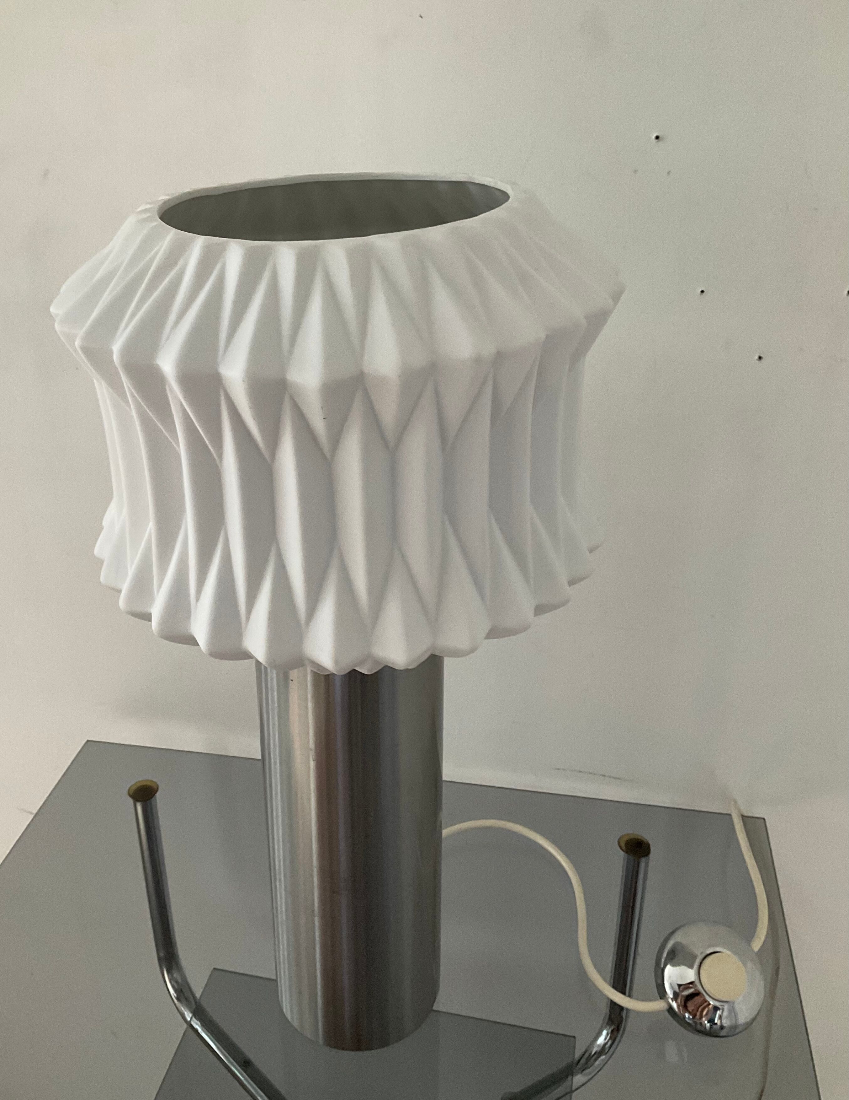 Vintage lamp 70s porcelain and chrome foot