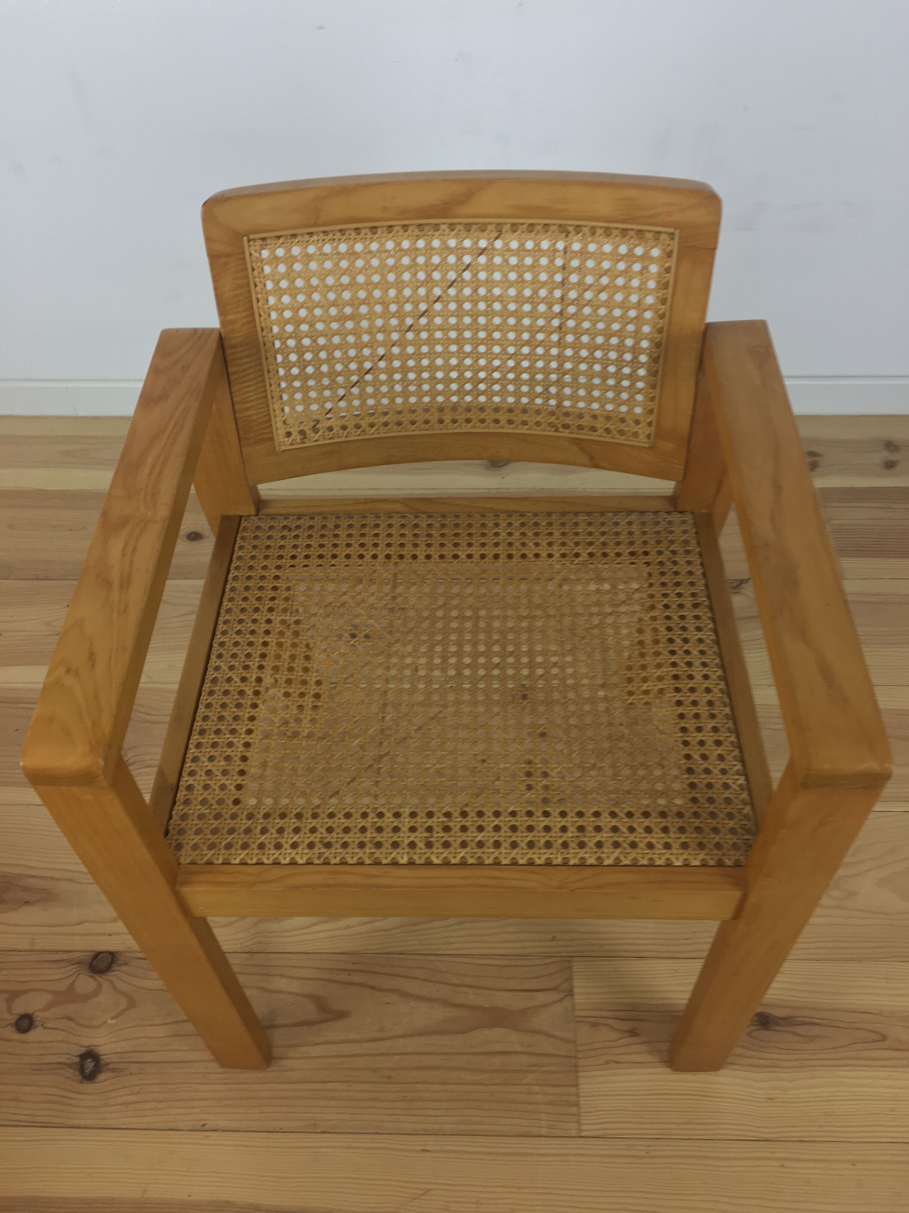 1960 armrest cannest chair