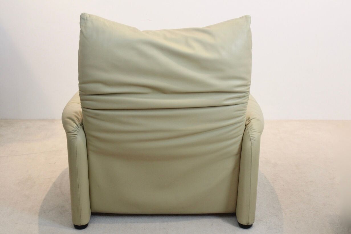 Maralunga Leather Lounge Chair by Vico Magistretti for Cassina, Italy