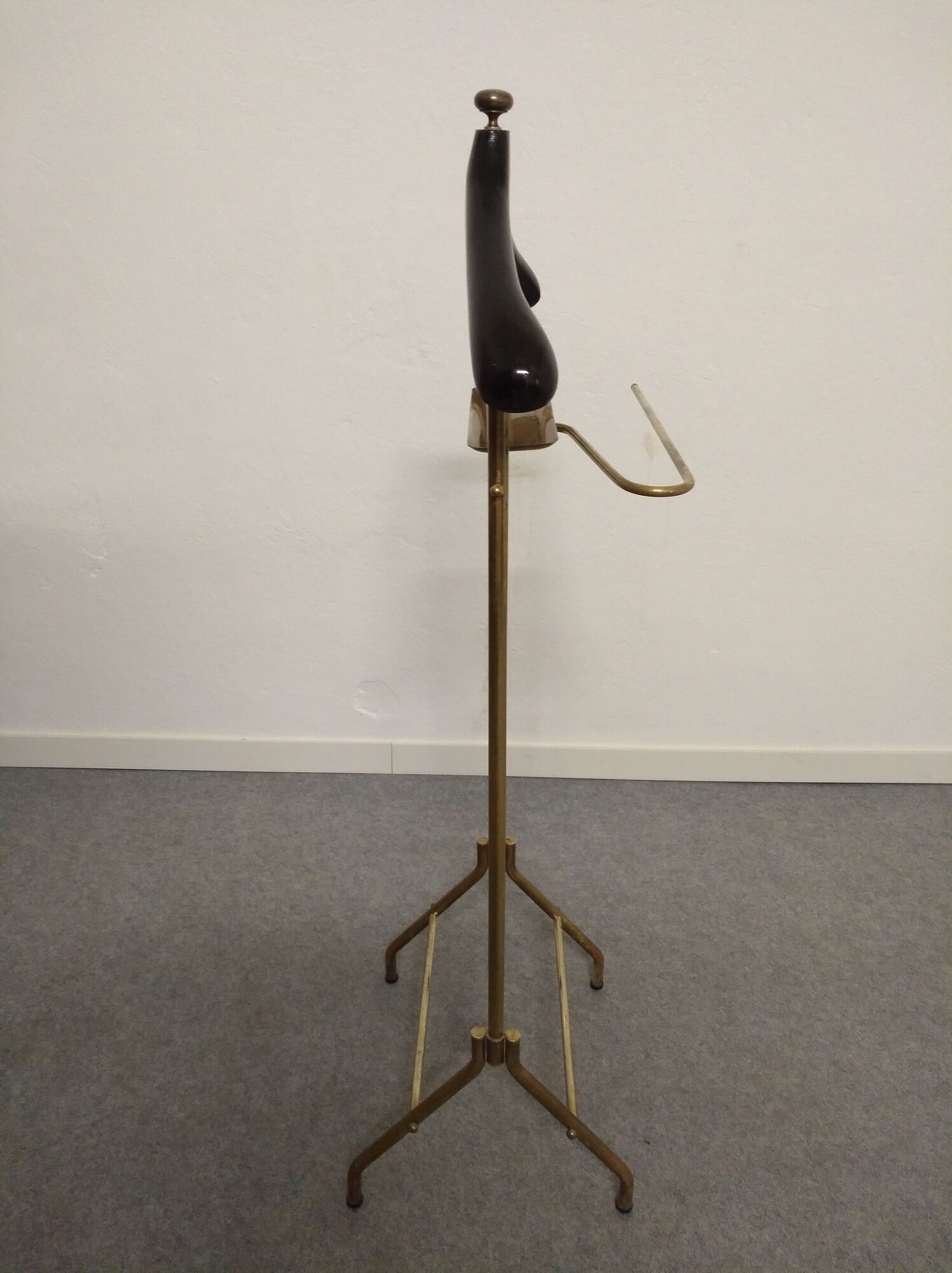 Italian brass valet from the 50s/60s