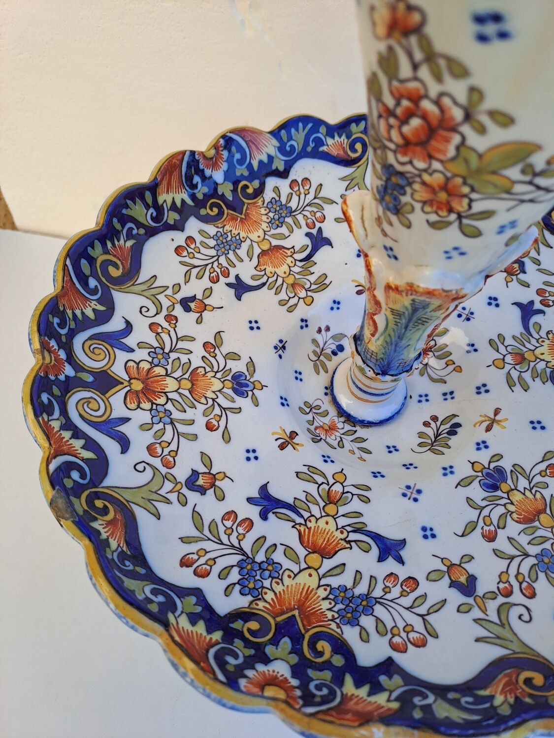 Bouquetière centerpiece Geo Martel desvres