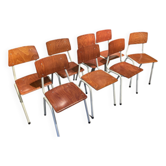 Série de huit chaises d'école obo années 70