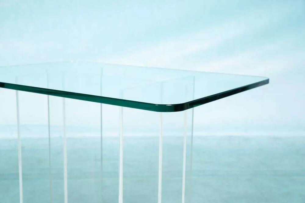 Minimalist side table in glass & acrylic, Memphis style