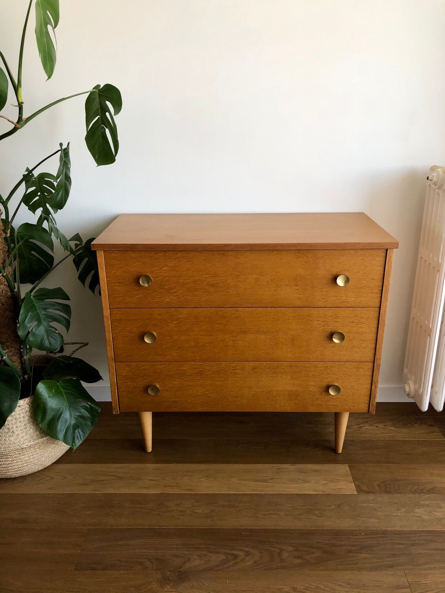 50/60s dresser