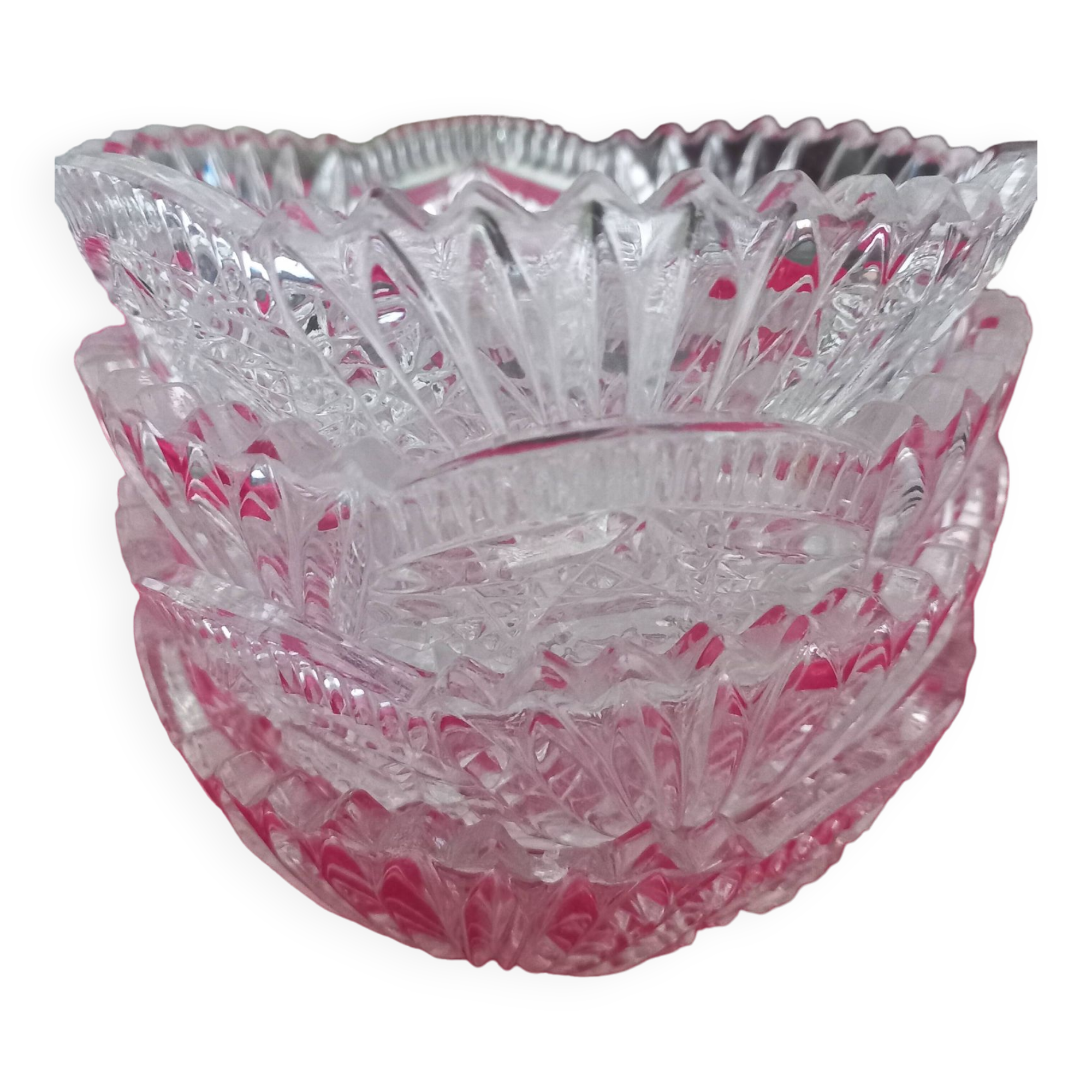 4 chiseled molded glass dessert bowls