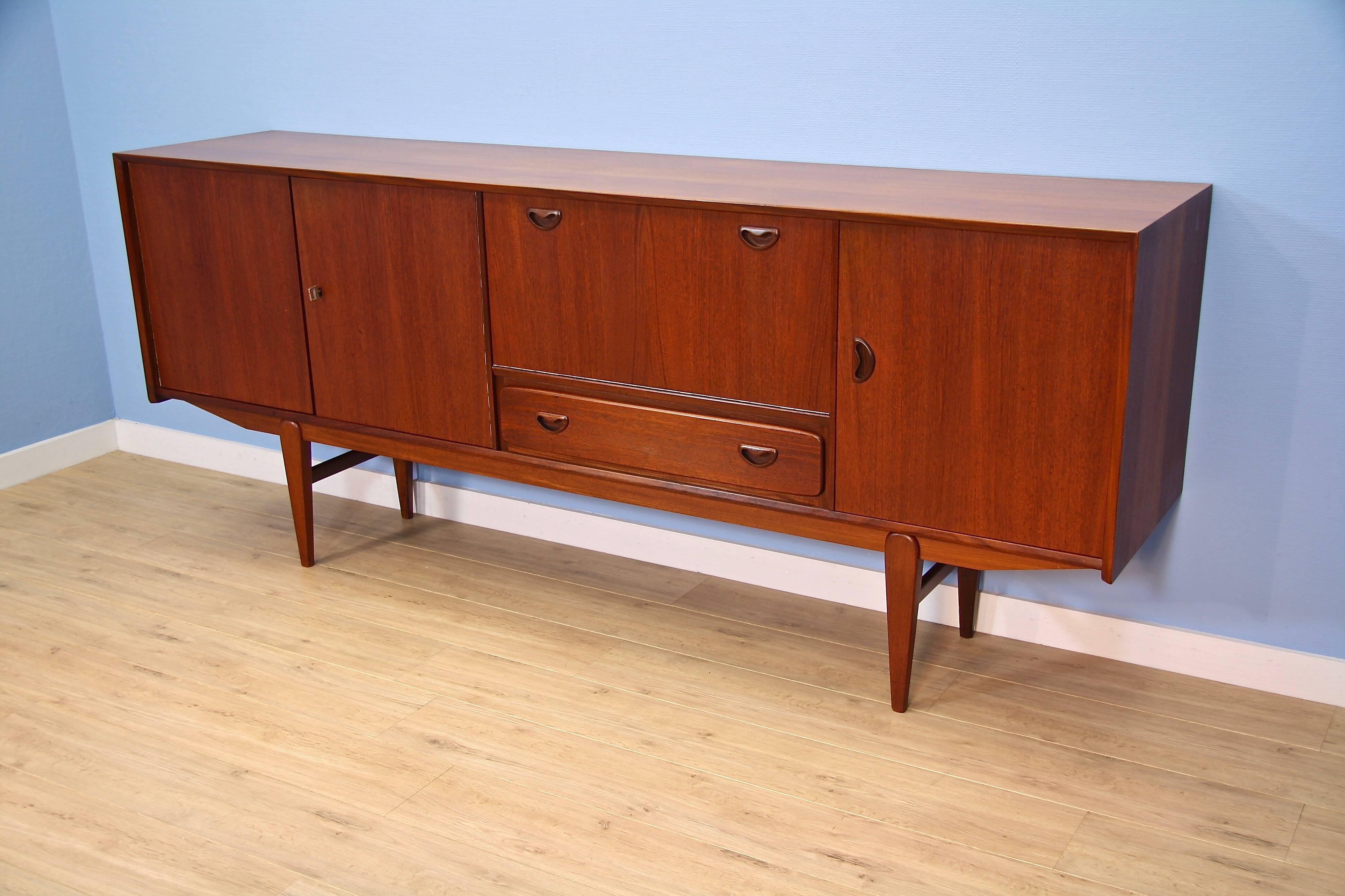 Rare Dutch sideboard in teak by Louis van Teeffelen for Wébé, 1960s