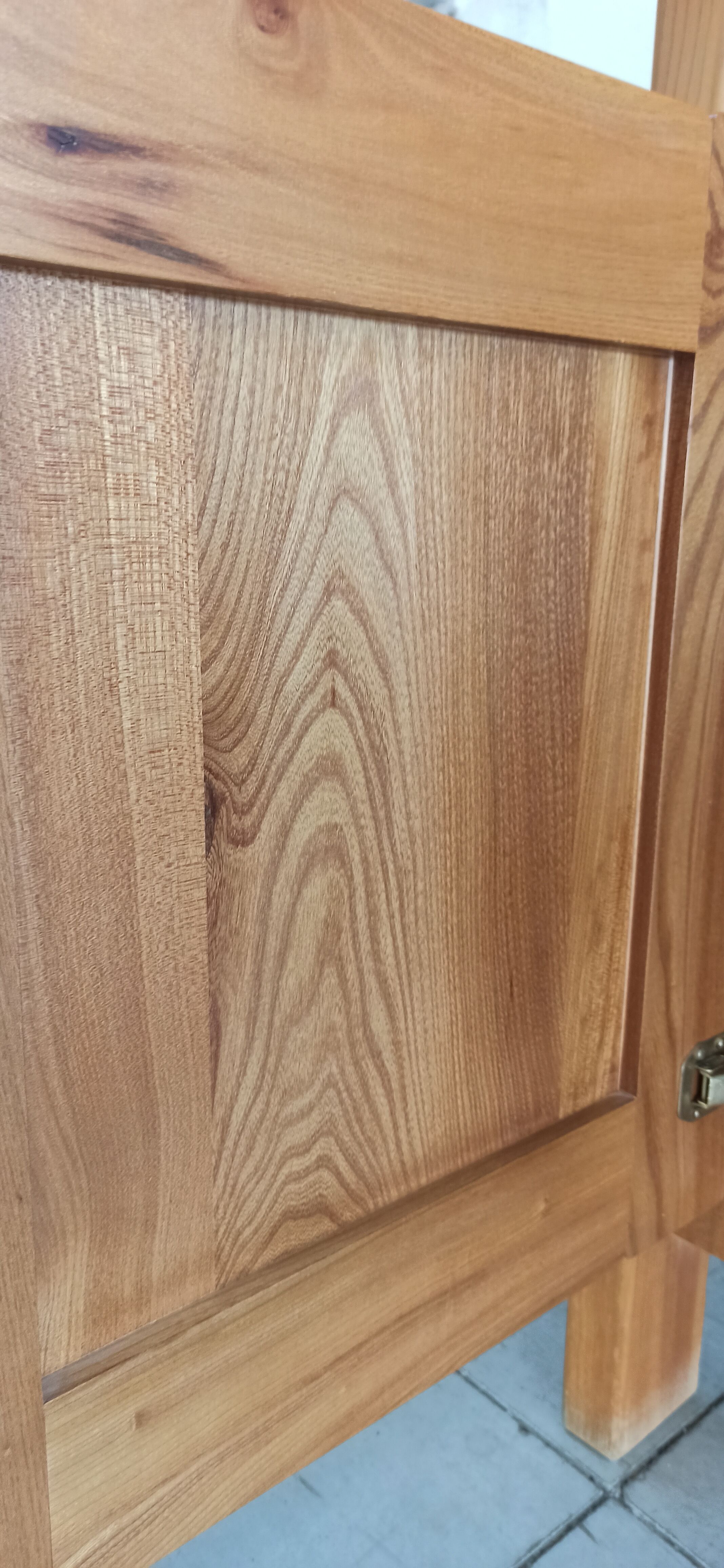 Elm sideboard Maison Regain, 80's