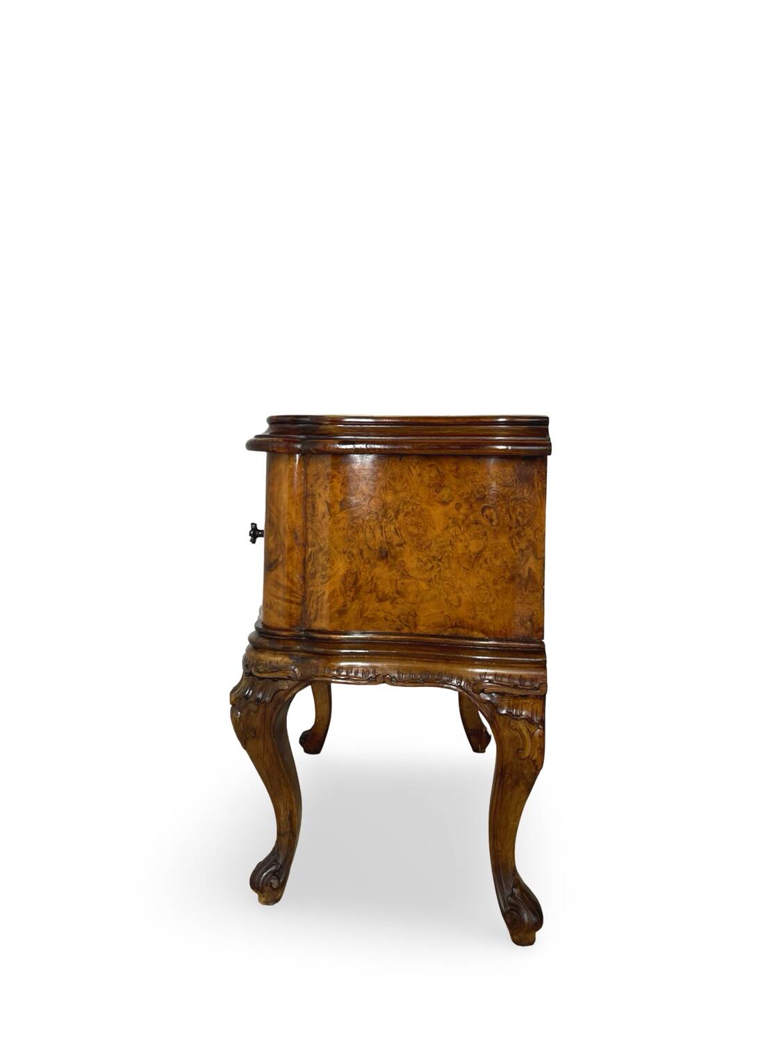 Italian Chippendale bed side tables/nightstands, 1940s/1950s.