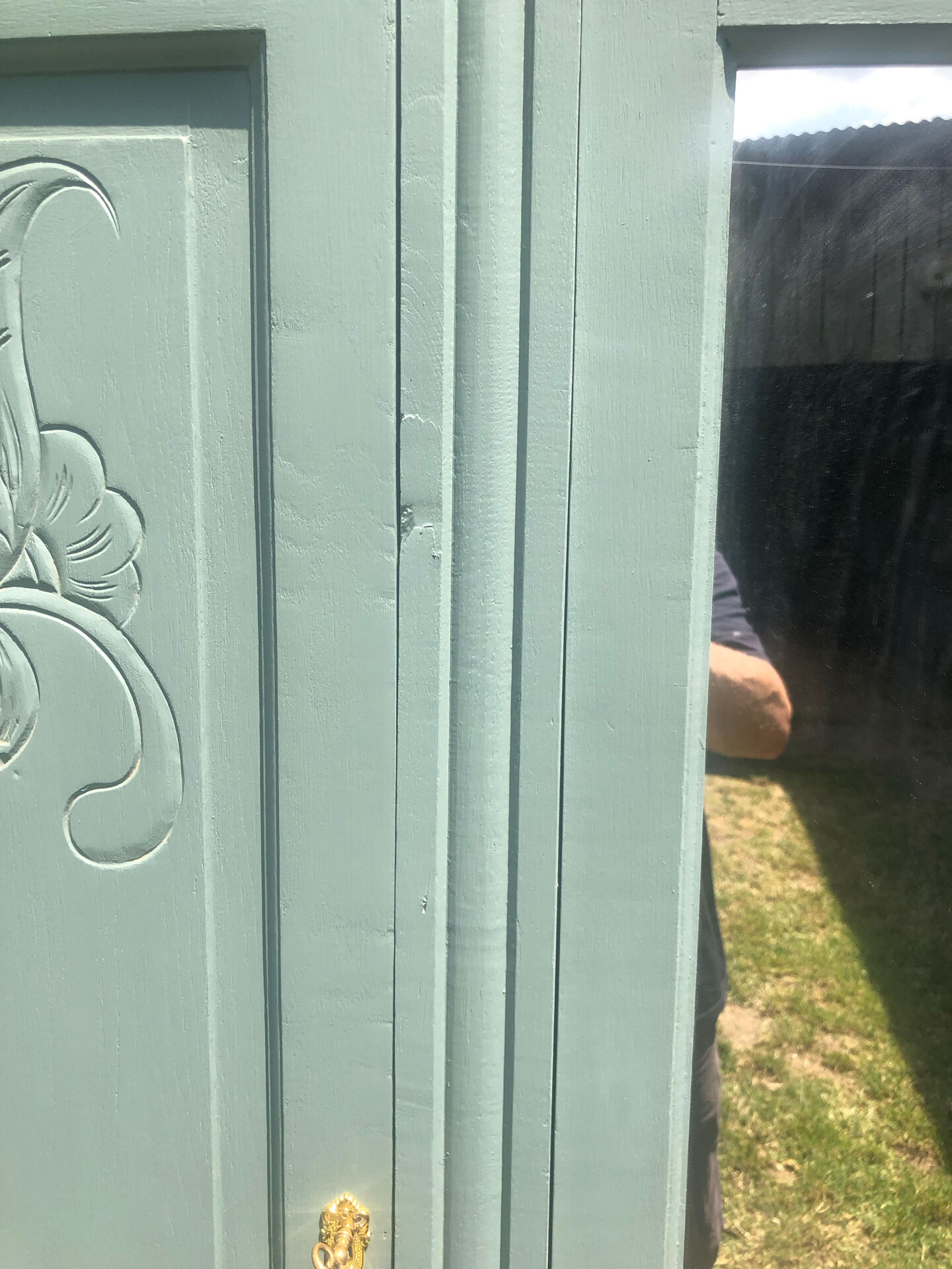 Armoire parisienne