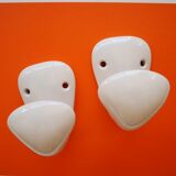 Set of 2 porcelain hooks