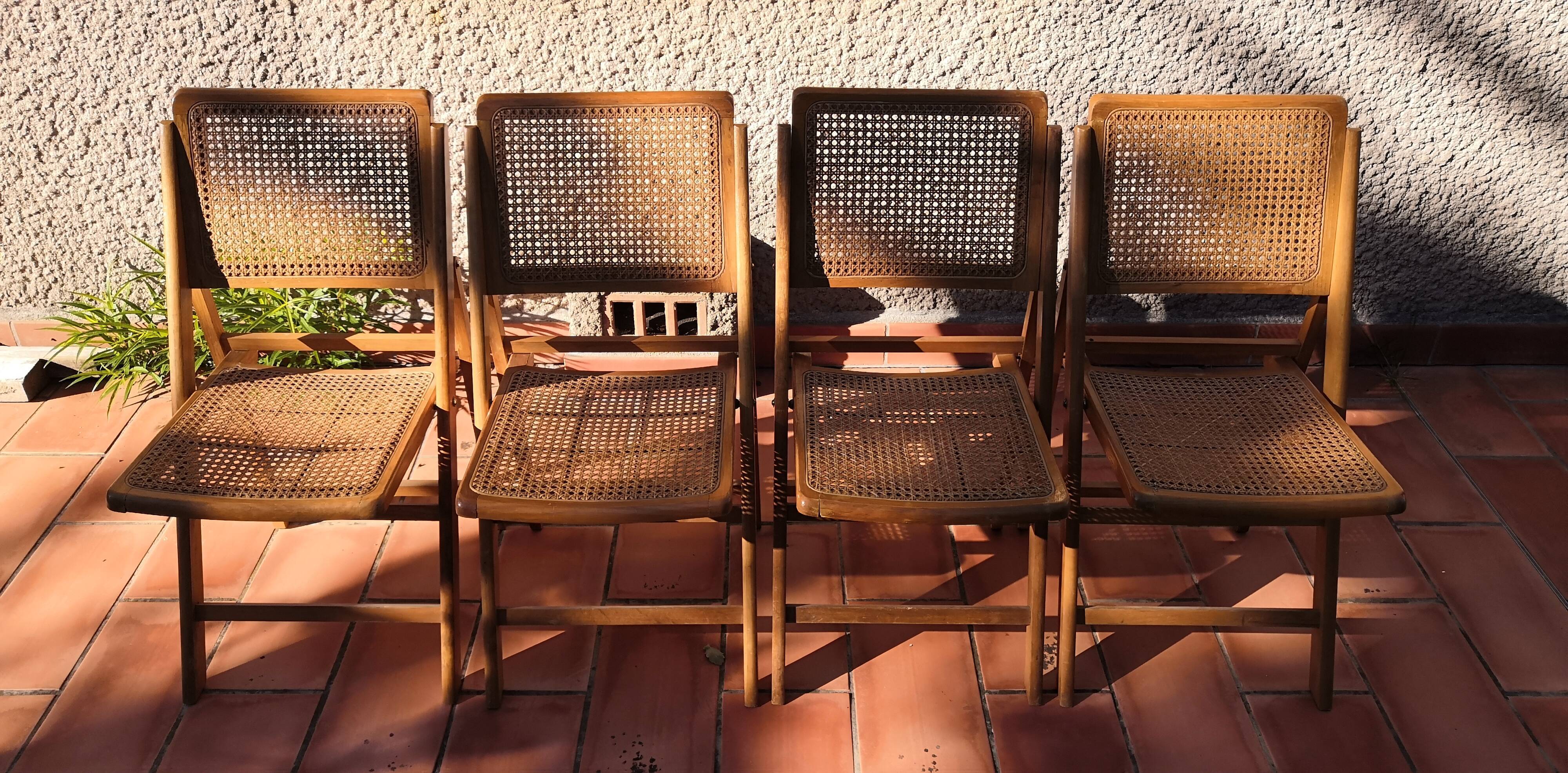 Suite of 4 folding chairs cannage 60s vintage