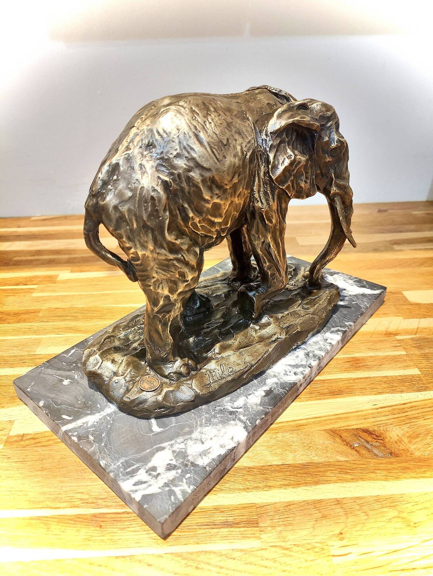 BRONZE ELEPHANT STATUE MILO