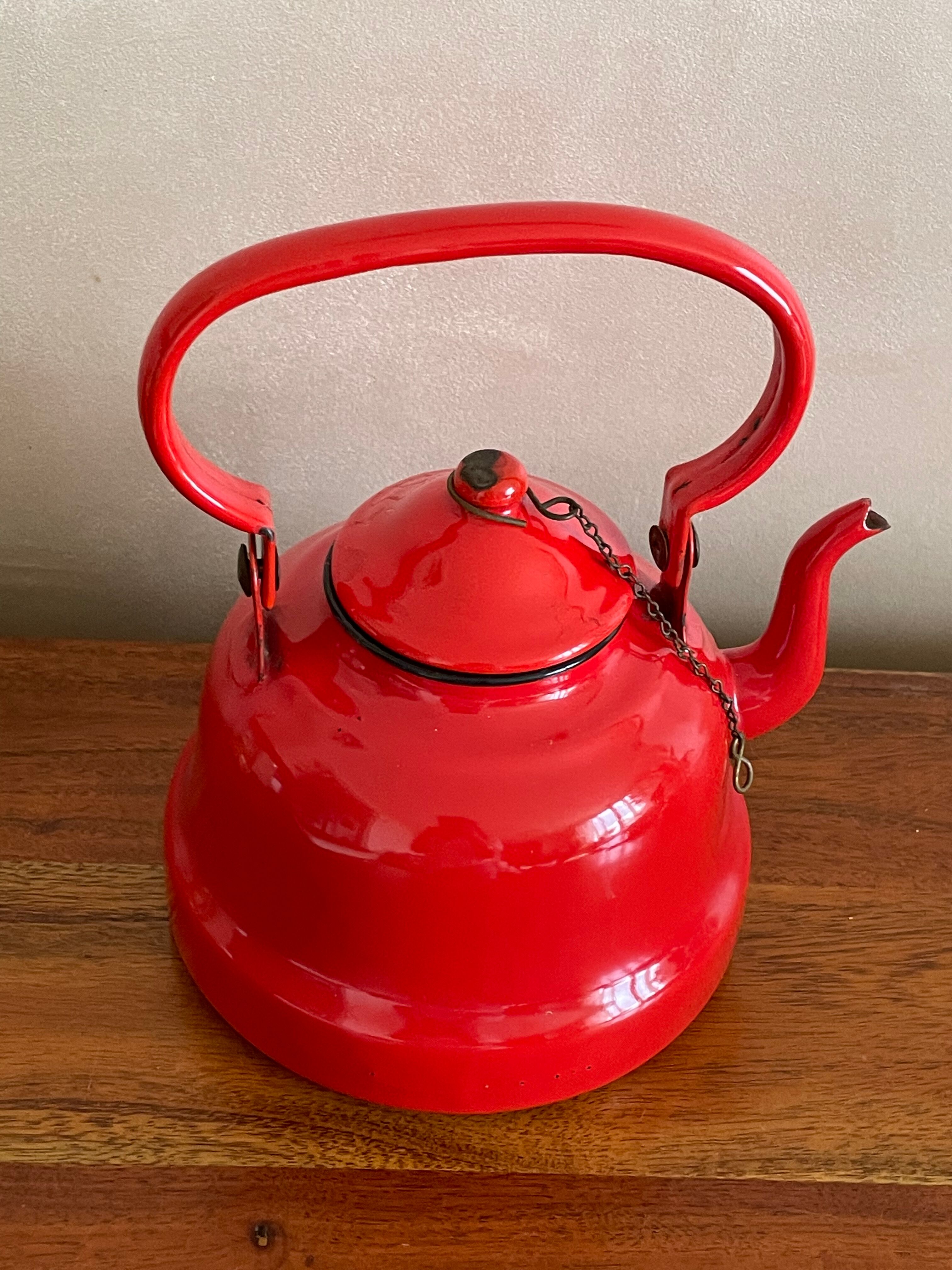 Red enamelled teapot