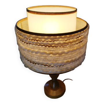 Table lamp with wool shade