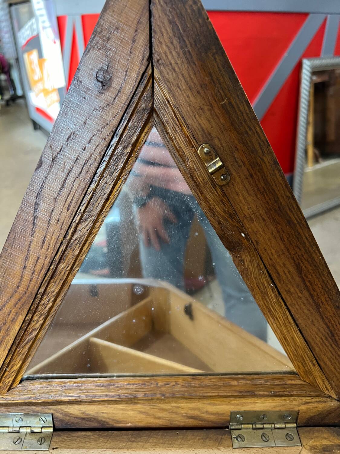 Art Deco bathroom cabinet