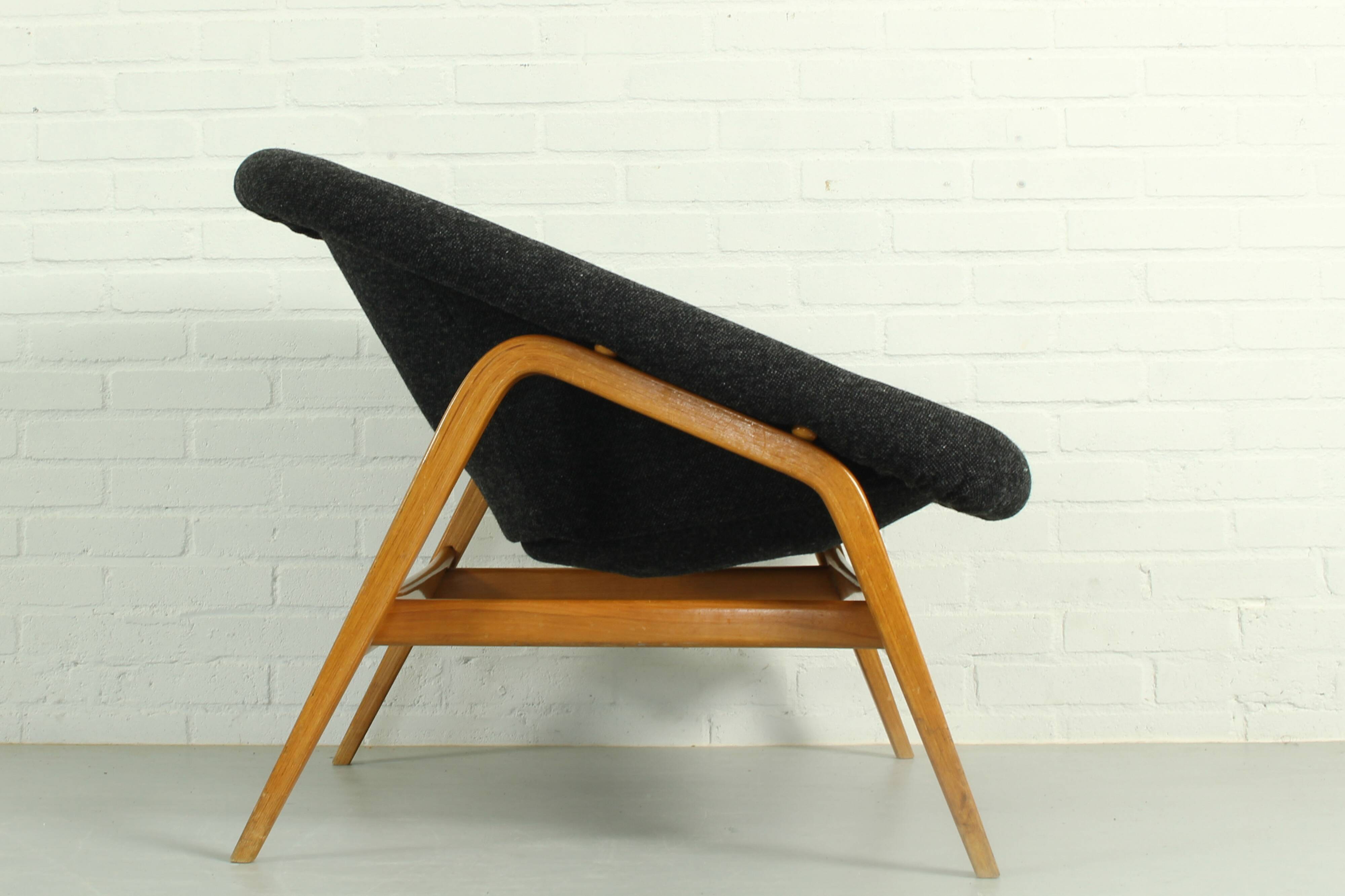 Hartmut Lohmeyer for Artifort lounge chair Model 118 'Columbus', The Netherlands 1955