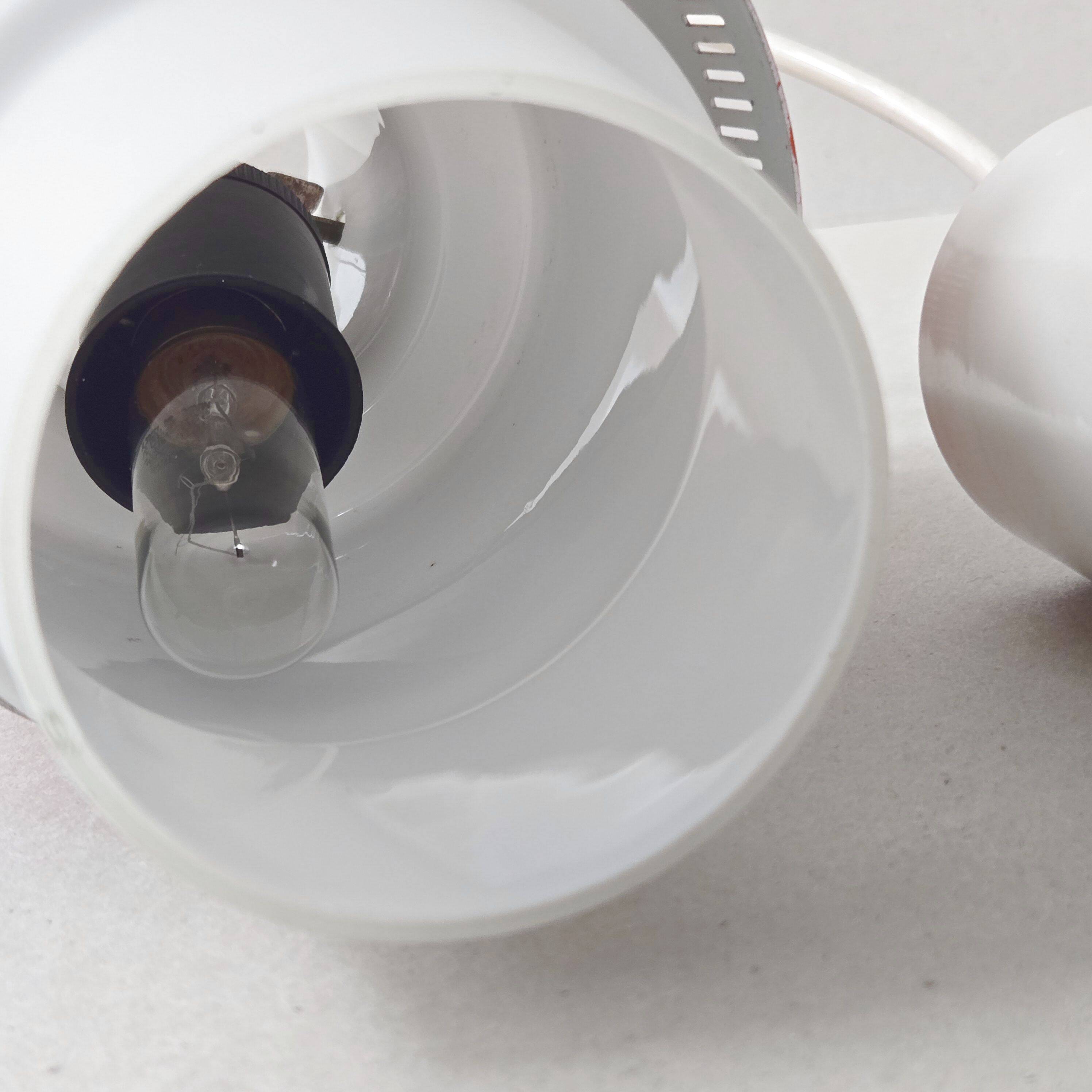 Vintage 1960s pendant light