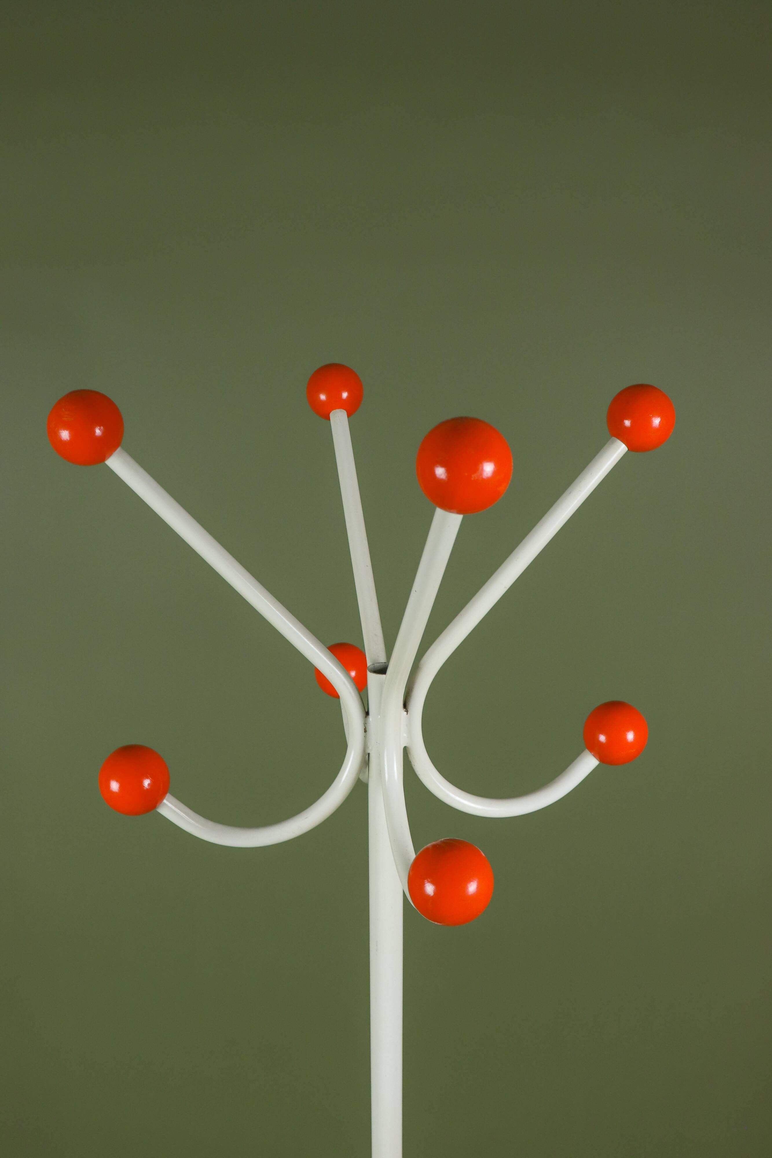Parrot metal coat rack with 8 orange balls, vintage 1970s.