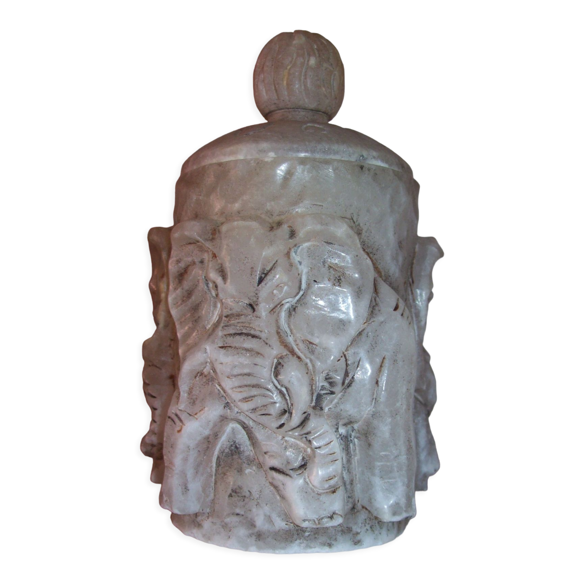 Alabaster pot