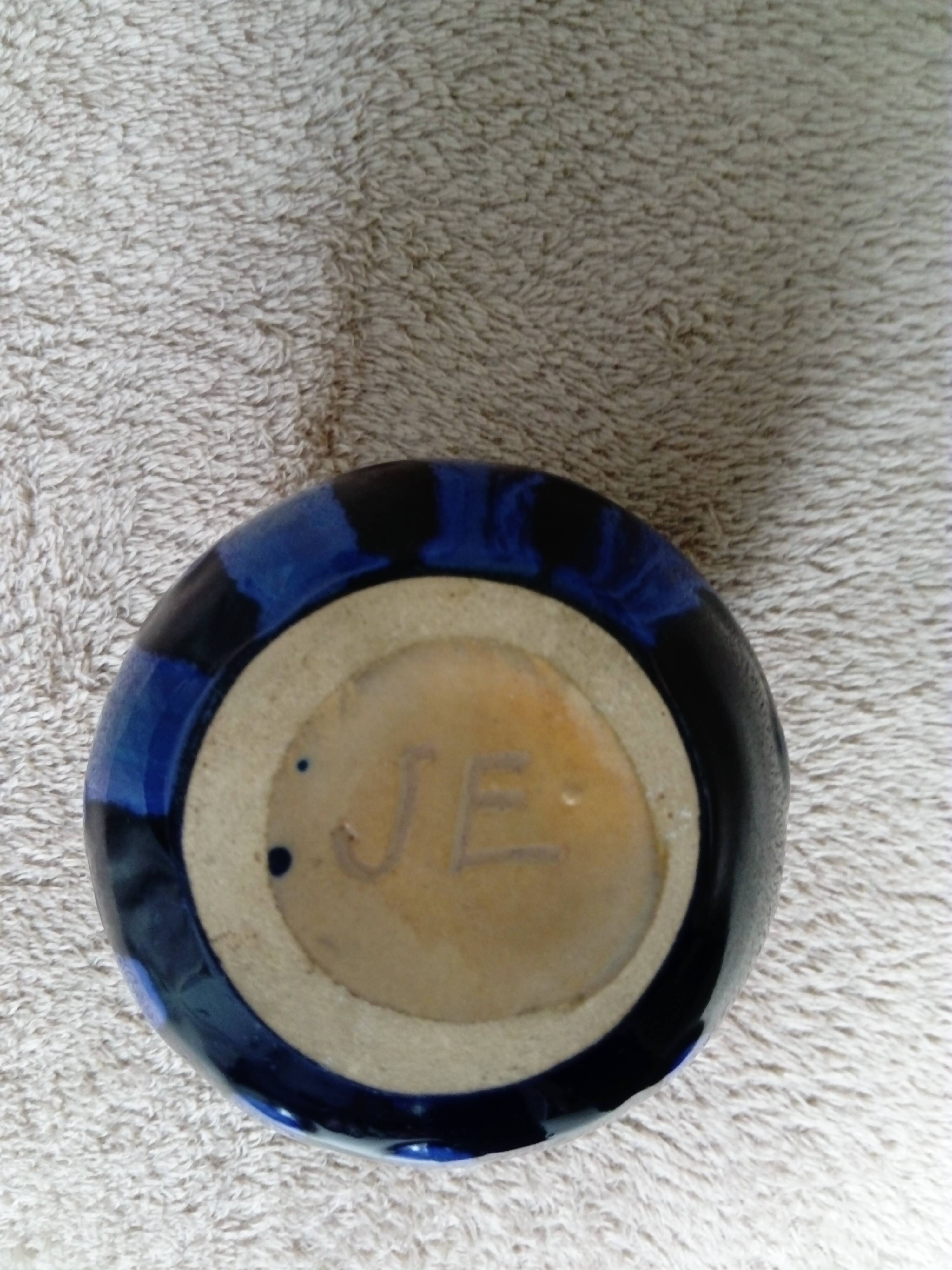 petit vase boule en céramique bleu turquoise
