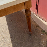Farm table