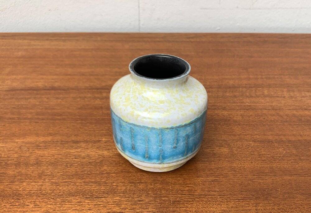 East German pottery vase from the GDR mid-century Strehla Keramik, 1960s.