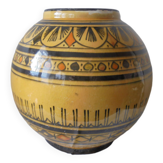 terracotta vase,