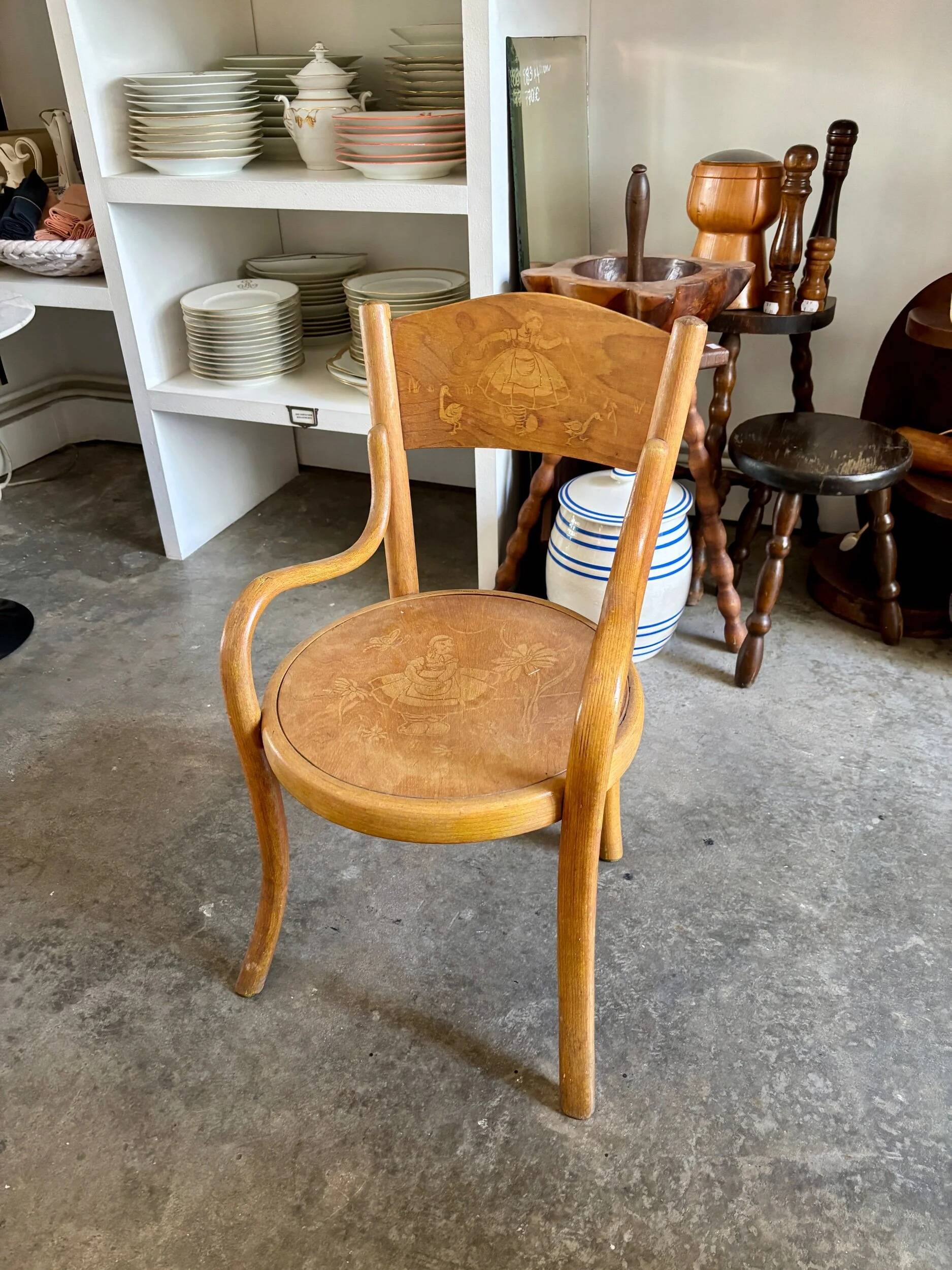 Fischel children's armchair in bent beech wood