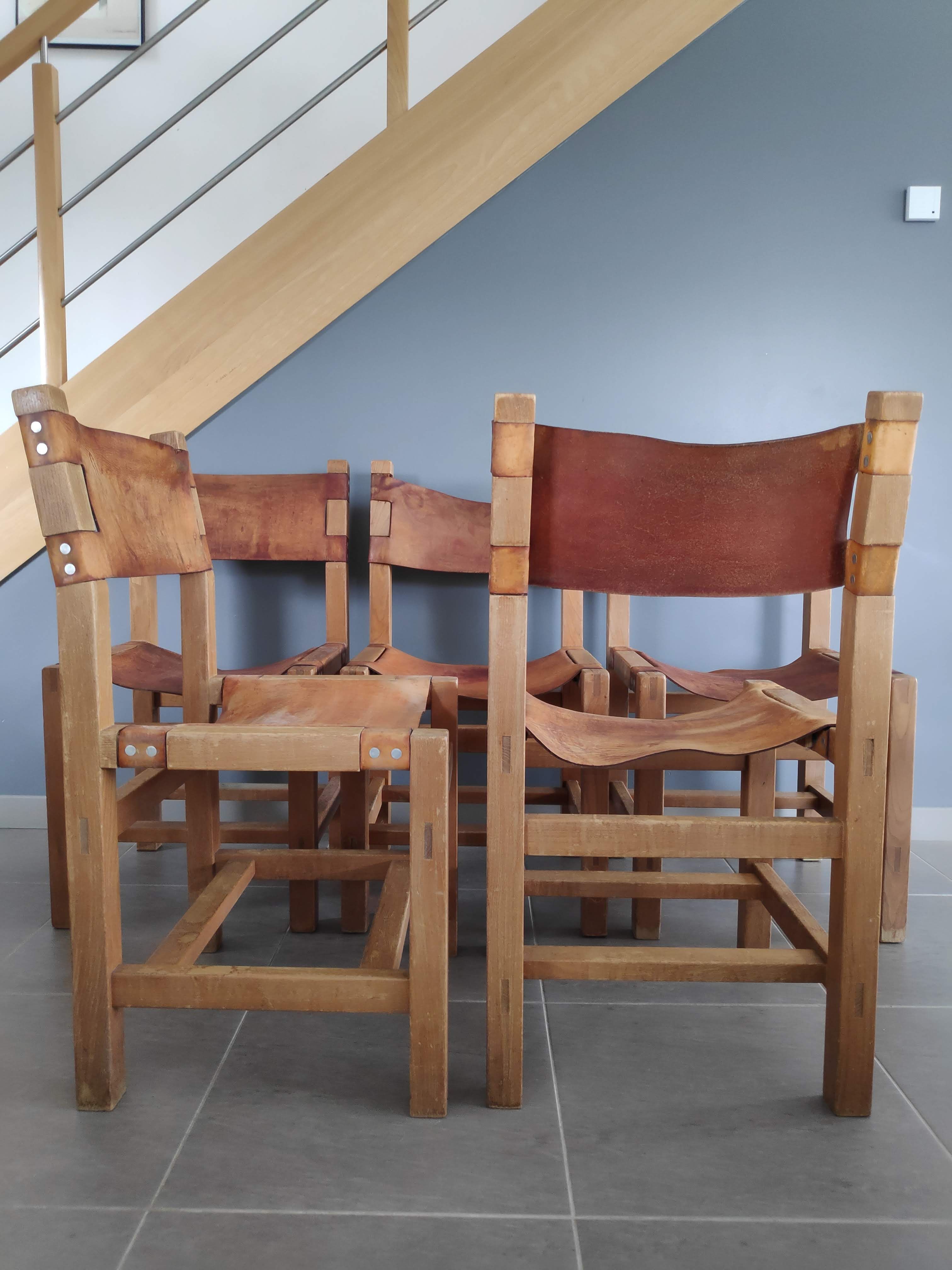 Lot of 5 Maison Regain chairs in solid elm natural leather 1960