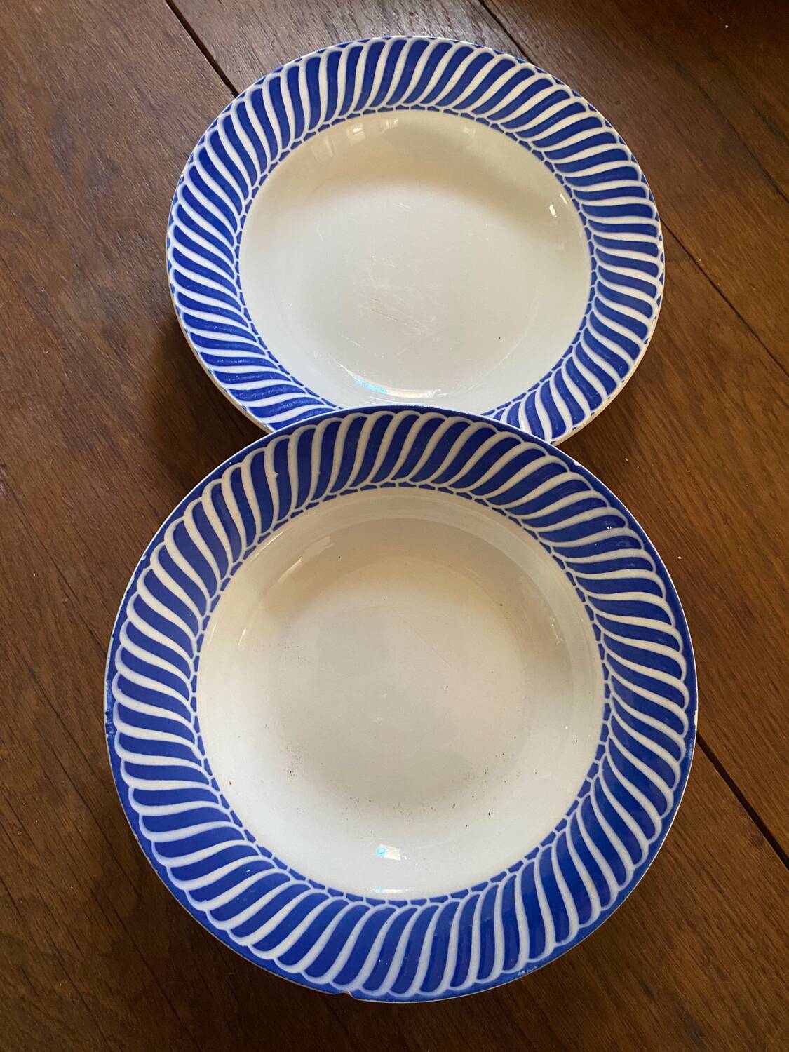 2 Jacquot Digoin Sarreguemines soup plates.