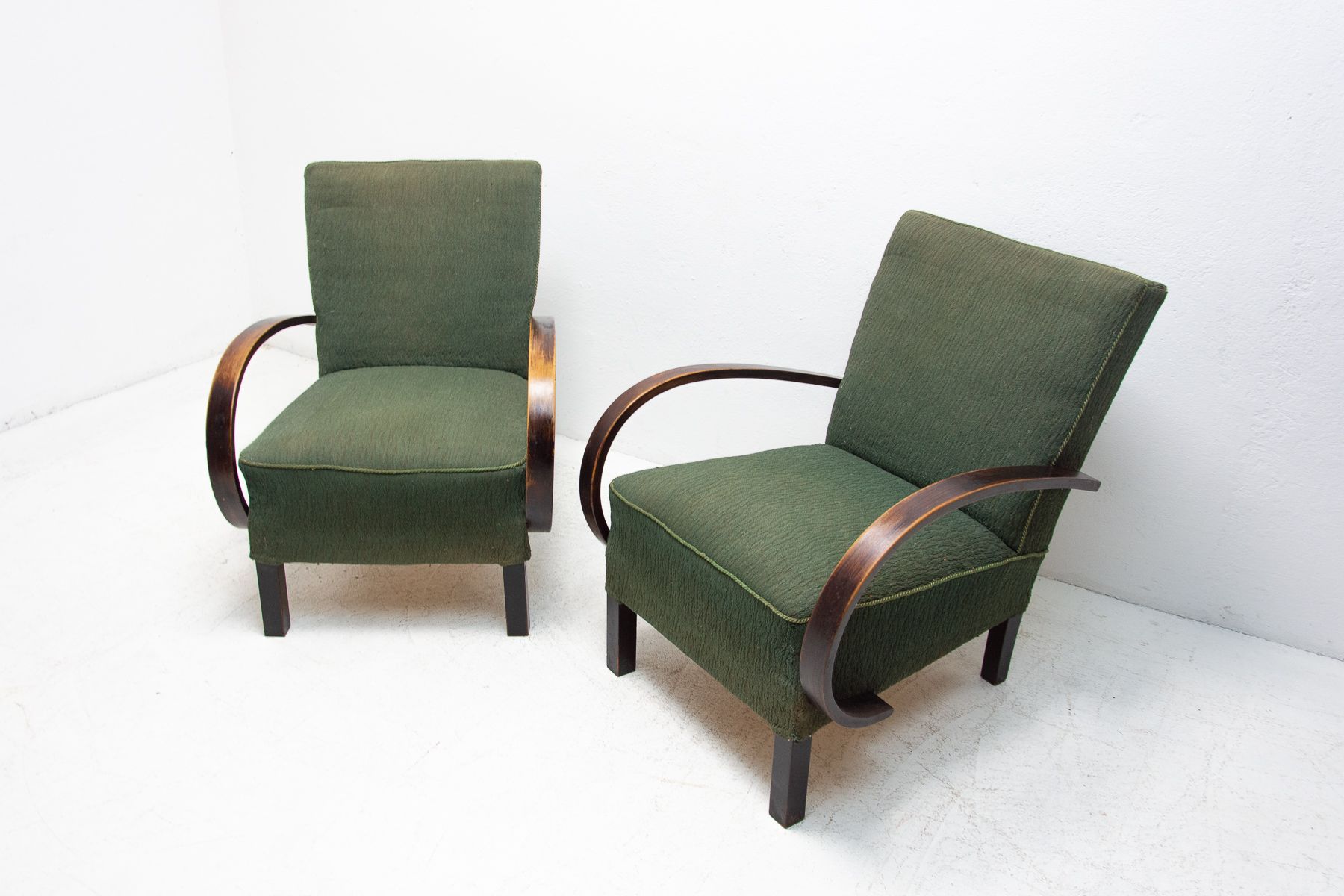 Bentwood armchairs by Jindřich Halabala for UP Závody, 1950´s