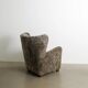 Fauteuil en peau de mouton danois du milieu du siècle par Fritz Hansen, années 1940.