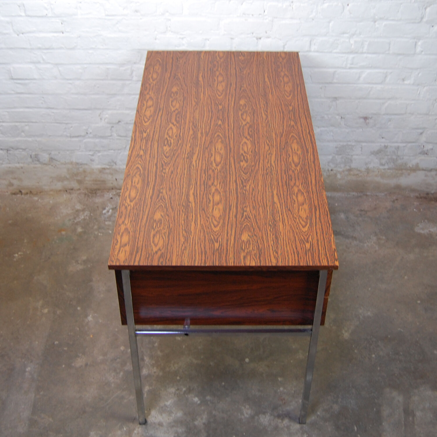 Vintage desk "Etudiant" by Pierre Guariche for Meurop 1965