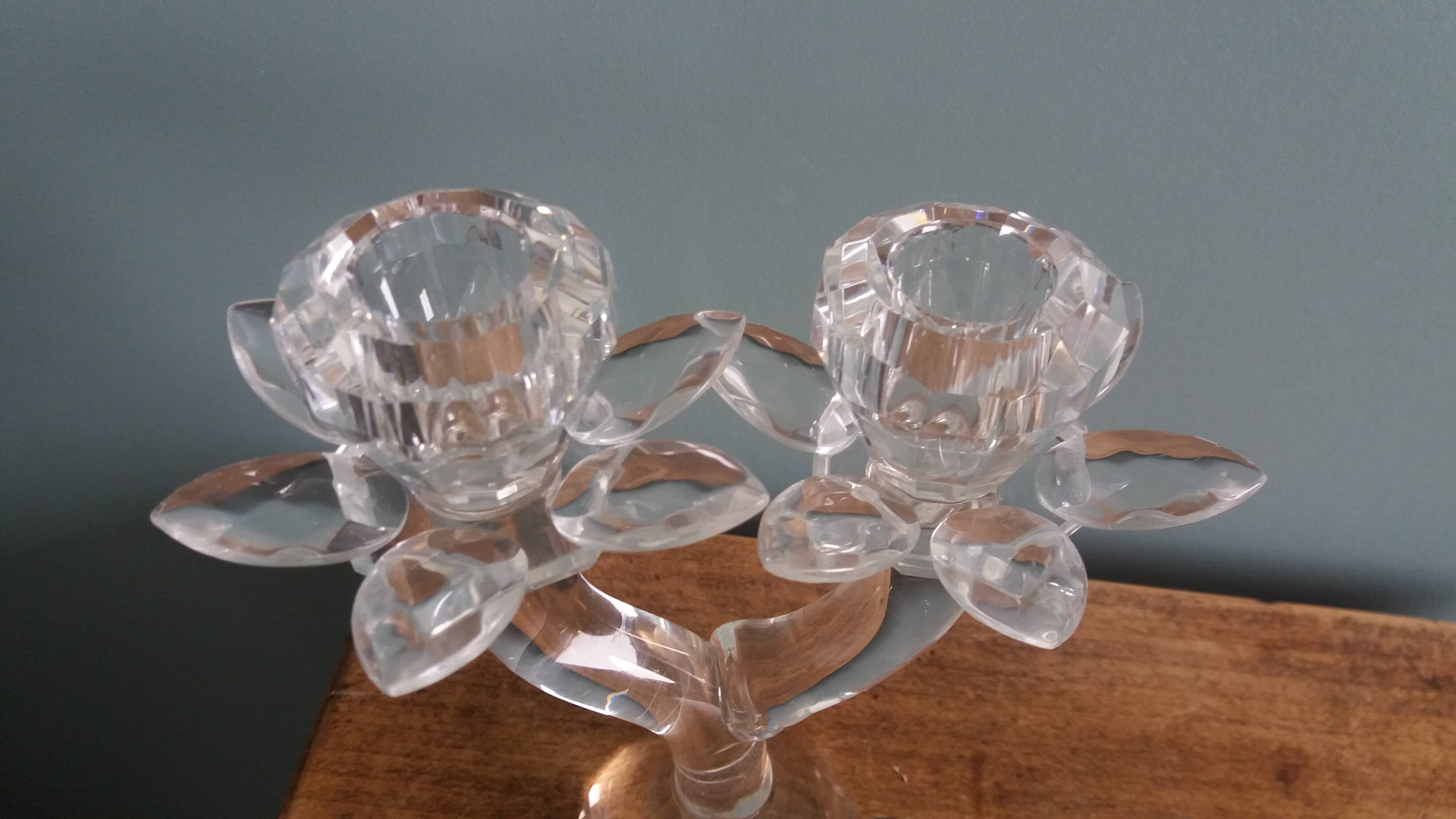 Chandelier candle holder flower in handcrafted cut crystal