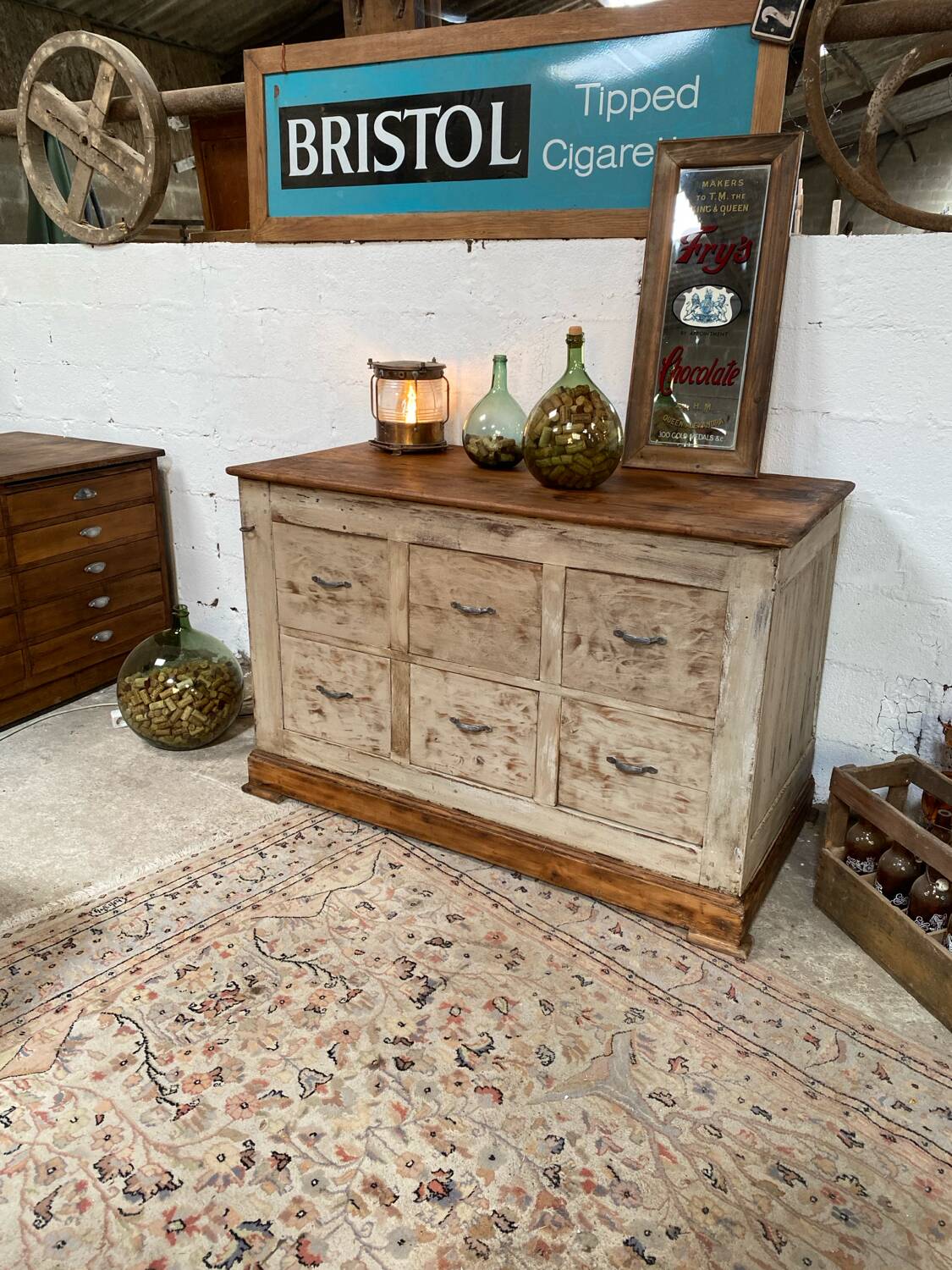 Trade furniture, workshop with large drawers